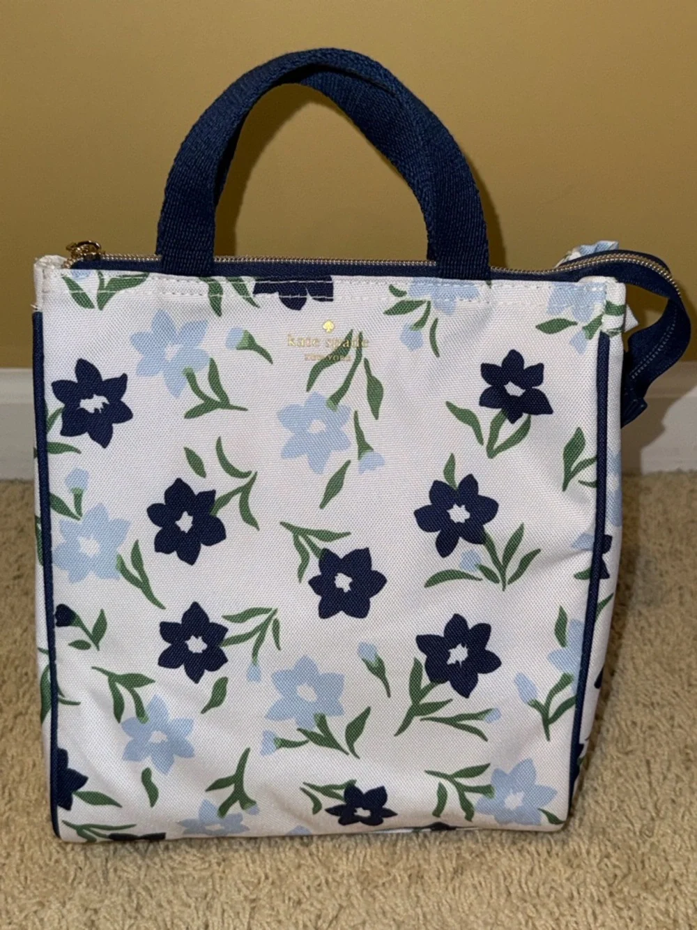 kate spade Floral Lunch Bag Tote in Navy, Light Blue & Green - Picture 12 of 12